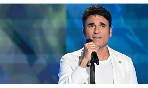 SANREMO'YU SAL DA VINCI KAZANDI